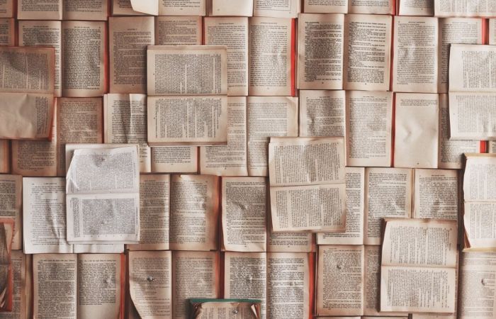 Books image